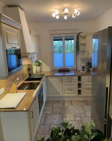 Wunderschoene 85m2 In Klagenfurt Apartment Klagenfurt am Woerthersee