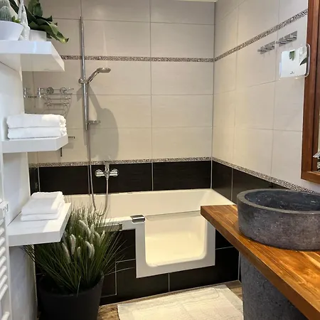 Apartment Wunderschoene 85m2 In Klagenfurt Klagenfurt am Woerthersee