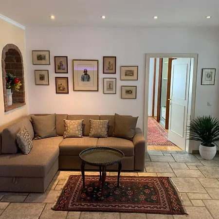 Wunderschoene 85m2 In Klagenfurt Apartment *
